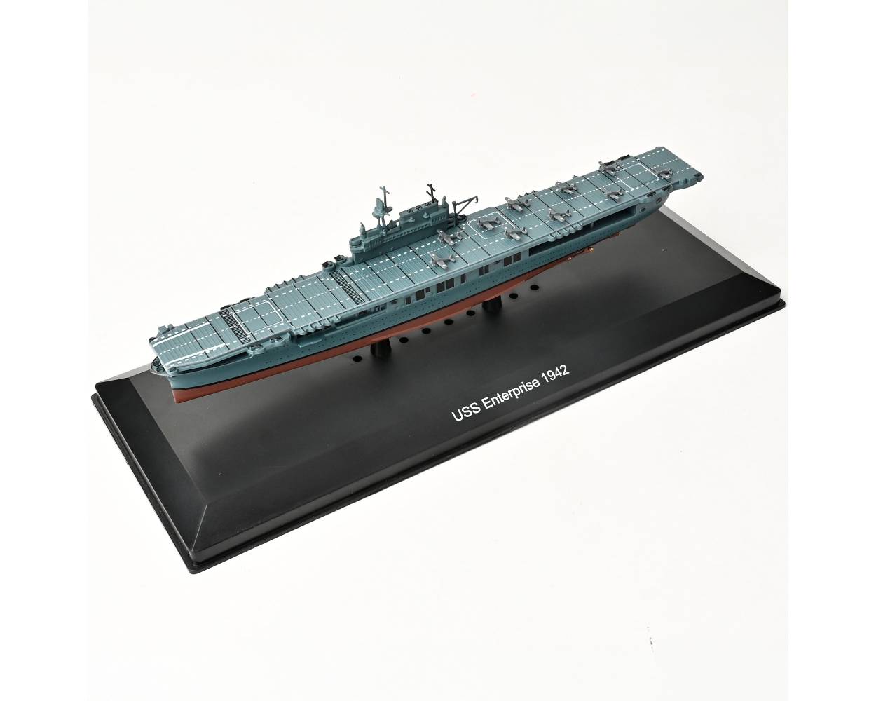 ダイキャストメタル製 U.S.S. ENTERPRISE USS Enterprise (CV‑6) 1:1100 Scale Die‐Cast Model – WWII